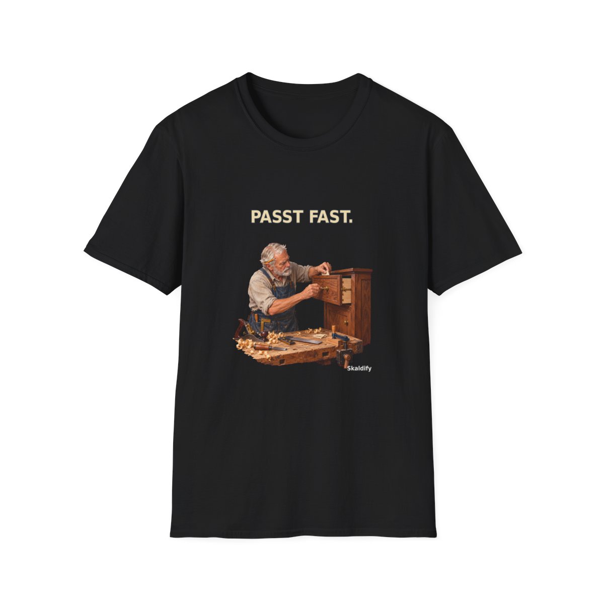 Skaldify – PASST FAST. (Shirt)