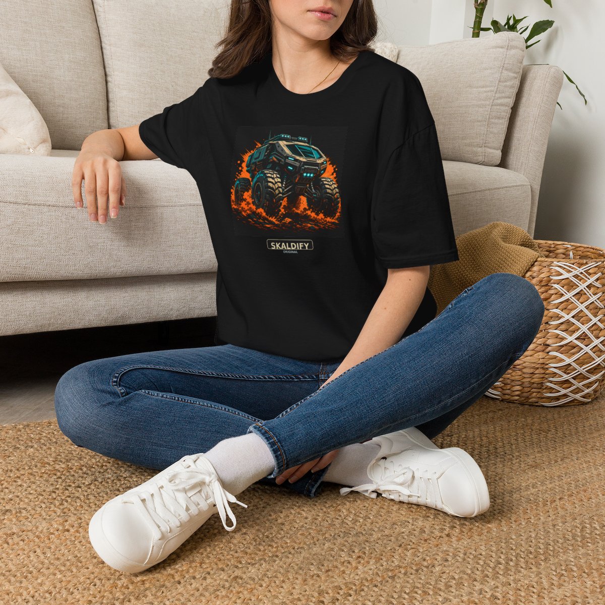 Skaldify – Rover-Truck Vector (Shirt) - Image 2